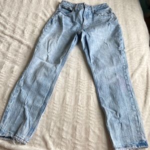 Abercrombie High Rise Mom Jeans